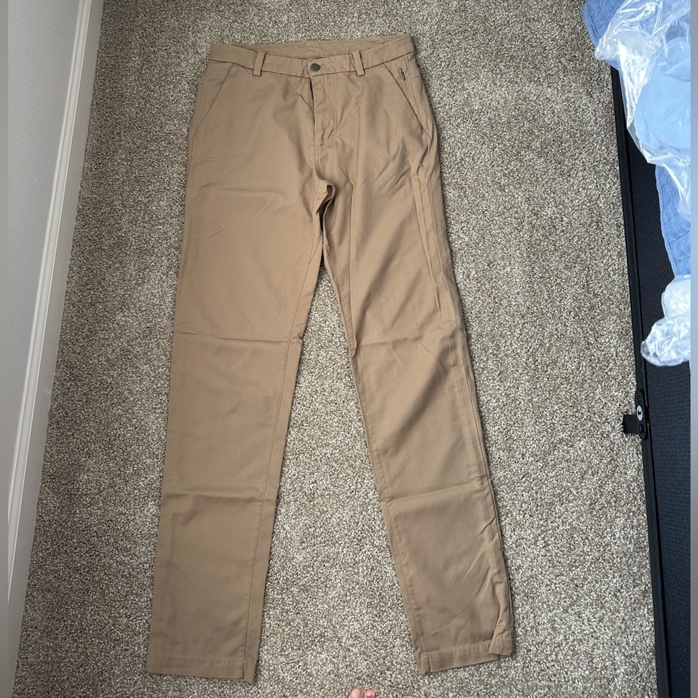 Men’s Lululemon Commissioner pants